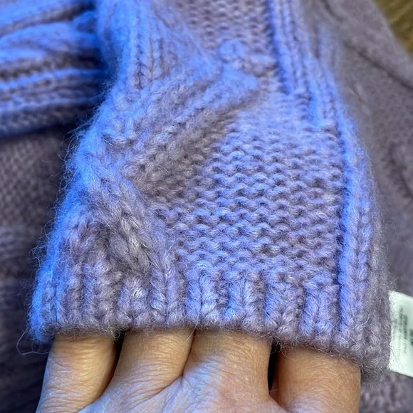 NWT Vince. Aran Mock Neck Sweater - Picture 9 of 10